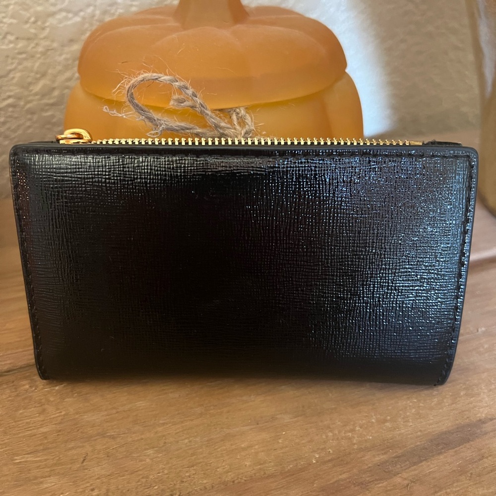 Like brand new Kate Spade wallet